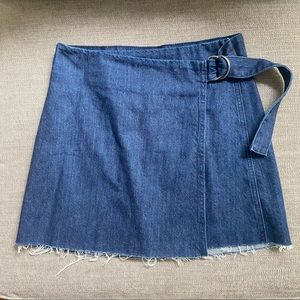 Madewell denim wrap skirt SIZE:2